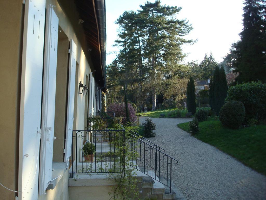 Les Communs Du Manoir Apartman Écully Szoba fotó