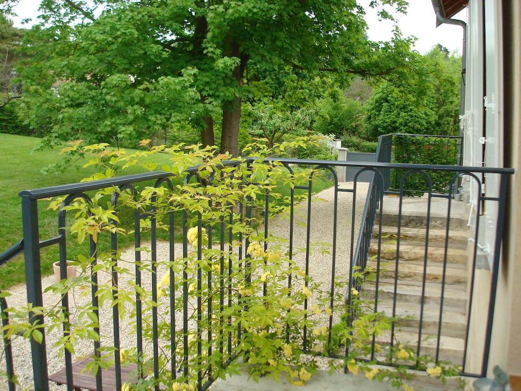 Les Communs Du Manoir Apartman Écully Szoba fotó