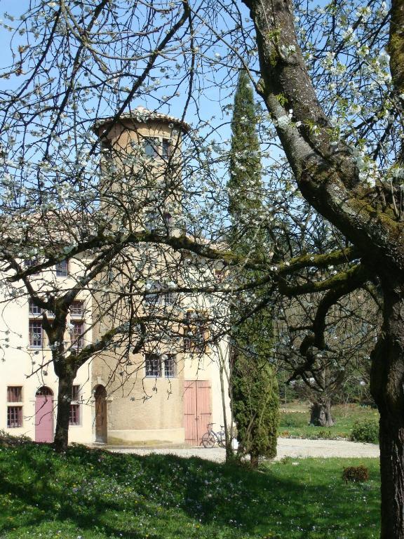 Les Communs Du Manoir Apartman Écully Kültér fotó
