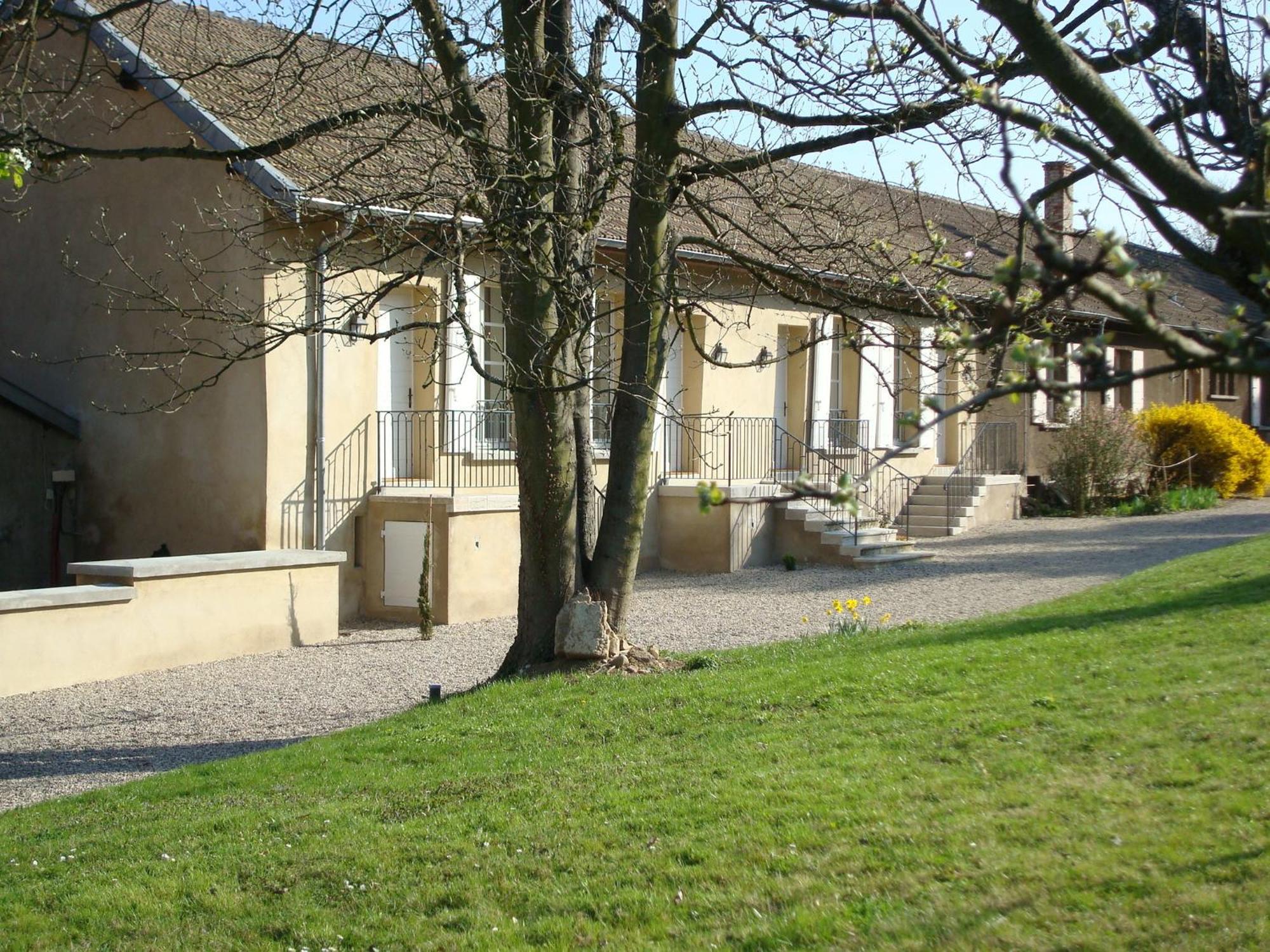Les Communs Du Manoir Apartman Écully Kültér fotó